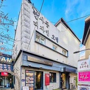 Hostel Life In Insa, Seoul